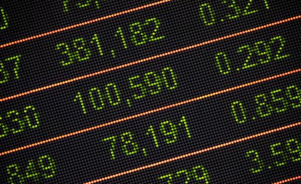 Inwestorzy liczą na koniec wojen handlowych i inwestycje w OZE