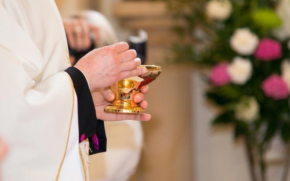 Sąd: urząd nie da 300 zł na mszę błagalną