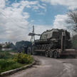 Transport haubicy samobieżnej na Ukrainie