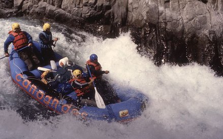 Zespół ekspedycji „Canoandes”, czyli kajakami po andyjskich rzekach, na niebezpiecznych wodach rzeki