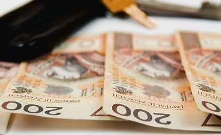 Zabezpieczenia banknotów o nominale 200 zł na razie się nie zmienią
