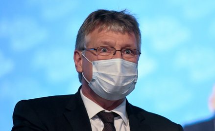 Skrajna prawica chce wkroczyć na salony