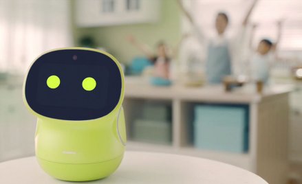 Roboty-nianie na pomoc przepracowanym rodzicom w Chinach