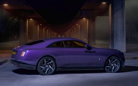 Rolls-Royce Spectre Black Badge