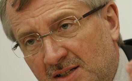 Marek Siwiec krytykuje pierwszy miesiąc prezydencji