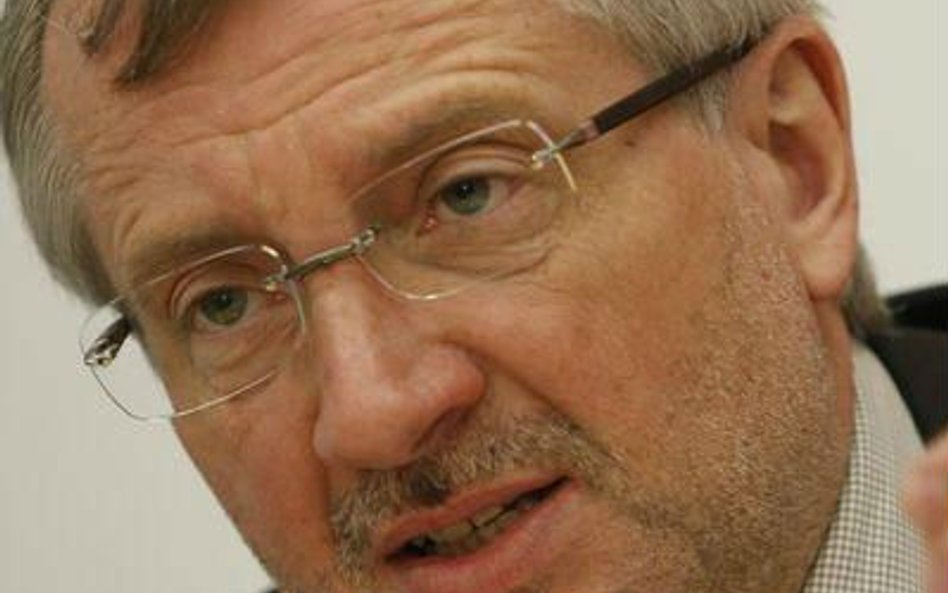 Marek Siwiec krytykuje pierwszy miesiąc prezydencji