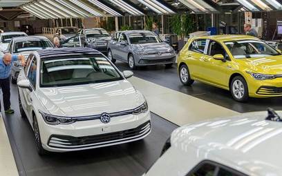 125 tys. pracowników Volkswagena w Niemczech dostanie podwyżki płac
