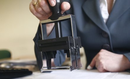 Wymeldowanie po zakazie zbliżania się do rodziny