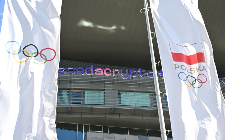 Logo Zondacrypto na Centrum Olimpijskim