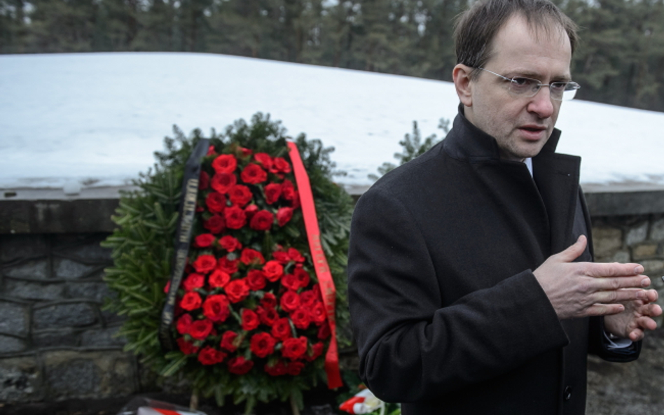 Minister kultury Federacji Rosyjskiej Władimir Medinski odwiedził Muzeum Byłego Obozu Zagłady w Sobi