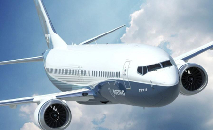 Ryanair zamyka bazy i narzeka na Boeinga