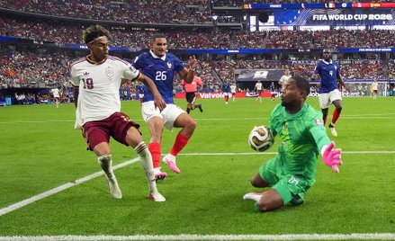 W starciu ze świetnie grającą Hiszpanią reprezentacja Francji była w półfinale mundialu bezradna