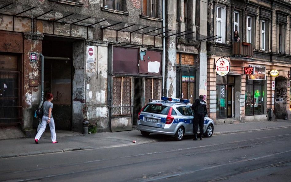Ponad 2 tysiące kamer osobistych trafi do policjantów