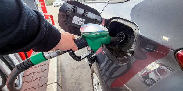 Gasoline prices return above 6 PLN as government publishes new fuel price limits
