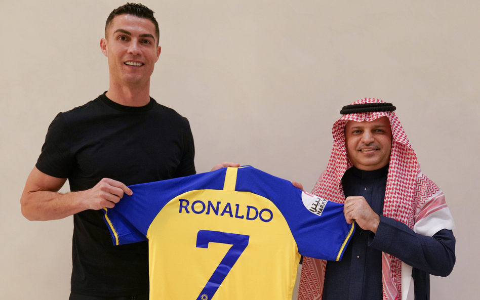 Cristiano Ronaldo będzie grał w Arabii. Podpisał umowę z Al-Nassr