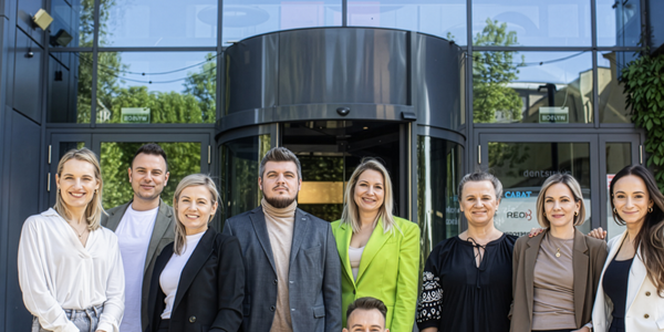 Innovating to Impact – dlaczego przyszłość pracy należy do organizacji, które łączą technologię z człowieczeństwem