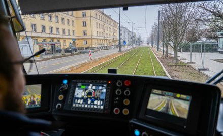 Tramwaj znów na Rakowieckiej. Ile lat tzreba było czekać na odwrócenie nieprzemyślanej decyzji?