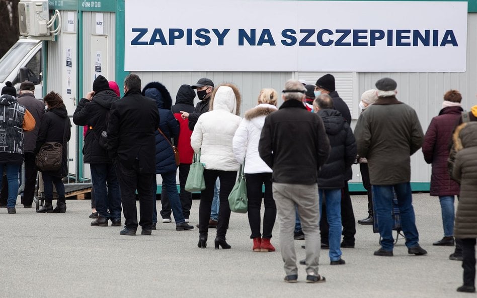 Do końca czerwca ma być zaszczepionych 55 proc. dorosłych Polaków