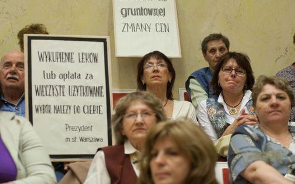 Protest mieszkańców Warszawy przeciwko podwyżkom opłat za wieczyste użytkowanie