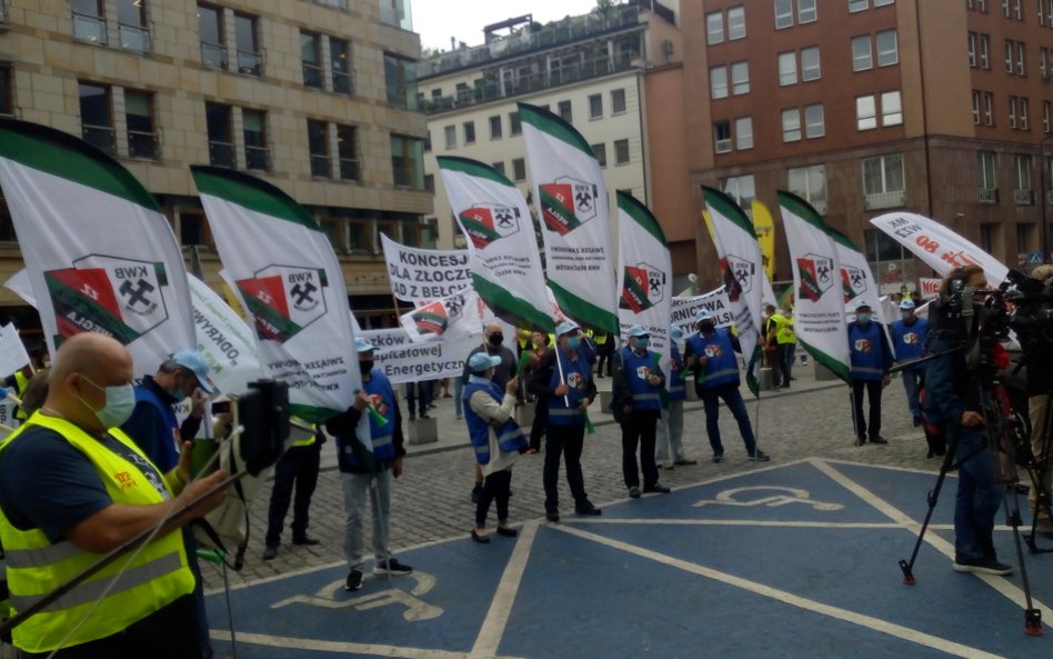 Górnicy z PGE protestowali w Warszawie