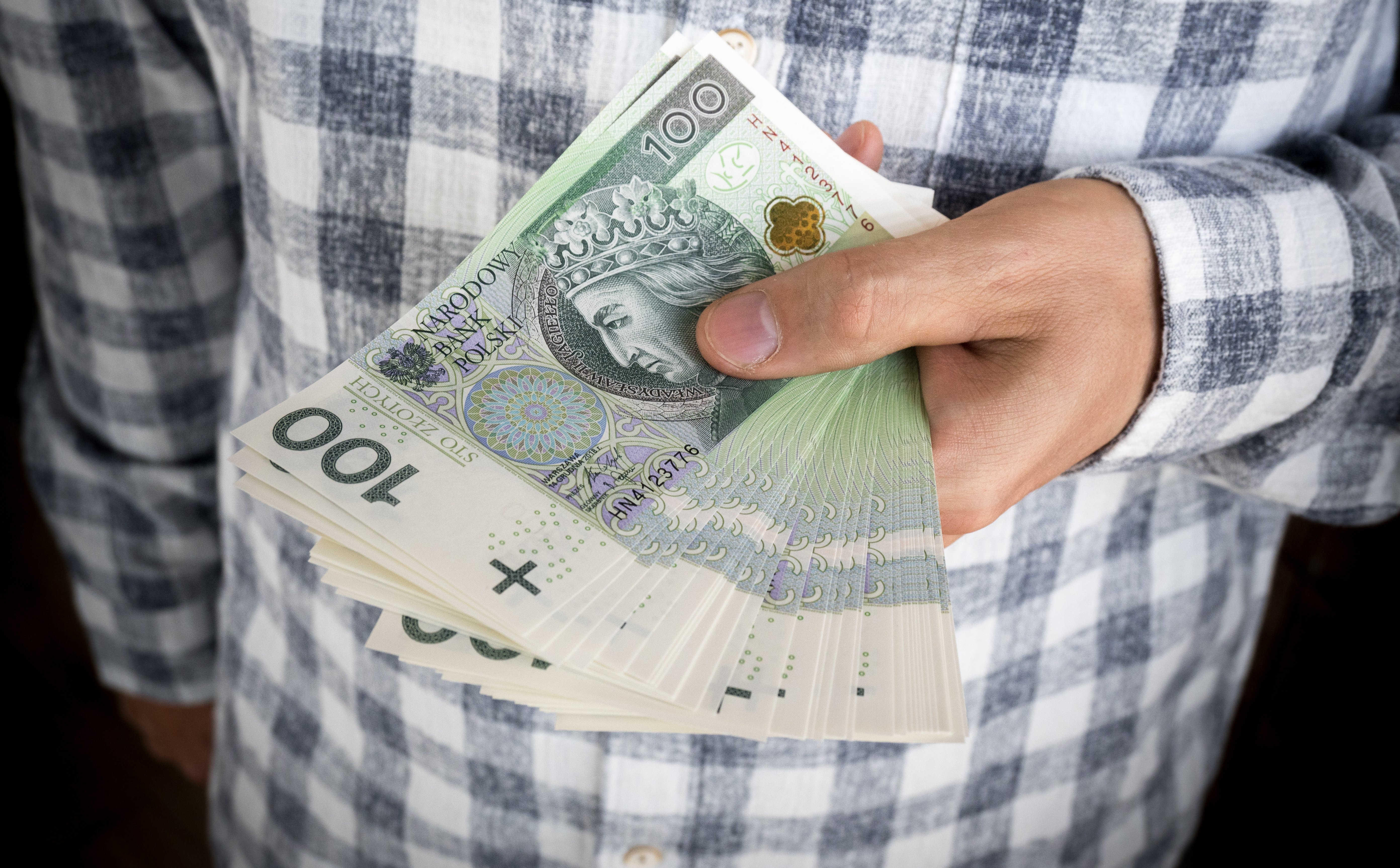 Nowe dane o płacach Polaków. Ile naprawdę zarabiamy?