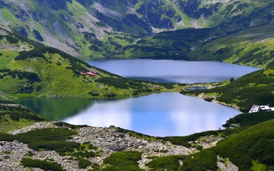 Morskie Oko odwiedziło w lipcu i sierpniu tego roku 450 tys. osób