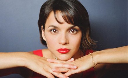 Norah Jones zaśpiewa podczas gali wręczenia Oscarów W Los Angeles
