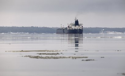 Brytyjski senior kupił 25 tankowców dla floty cieni. Trafi przed sąd