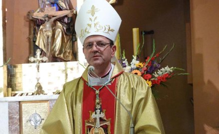 Abp Wojda: Nie godzimy się na dyskryminację przez LGBT