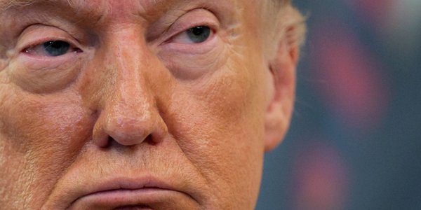 Sondażowy problem Donalda Trumpa. Amerykanie są niezadowoleni i nie chcą wojny z Iranem