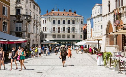 150 euro kary za bikini. Split dyscyplinuje turystów