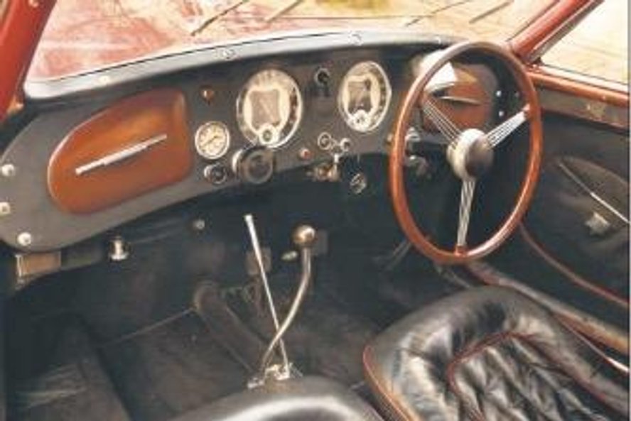 Opływowa sylwetka zapewniała znakomite osiągi. 80-latek wciąż prezentuje świetną formę.