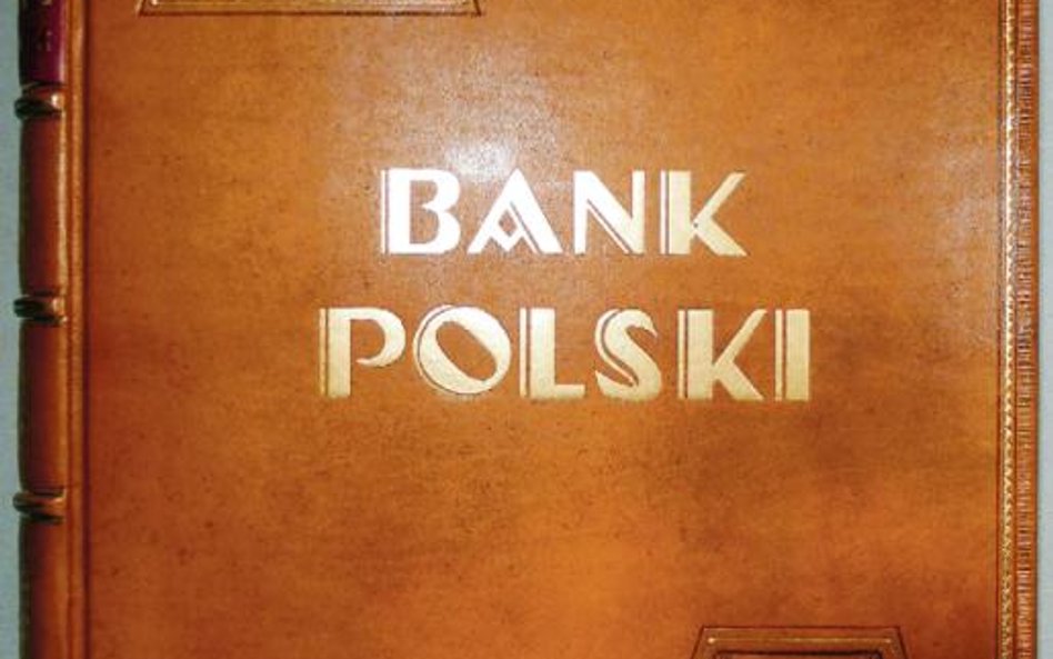 Od 800 zł zacznie się licytacja monografii „Bank Polski” z 1928 r. Fot. Krakowski Antykwariat Naukow