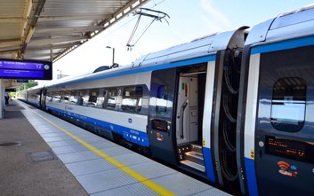 Nowe połączenia Warszawa-Kraków. Ruszają 5 stycznia
