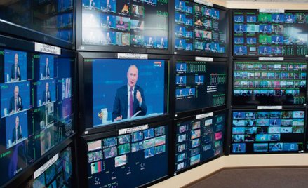 Słowo, kamera, zdjęcia, internet to kolejny typ sił zbrojnych – stwierdził minister obrony Rosji Sie