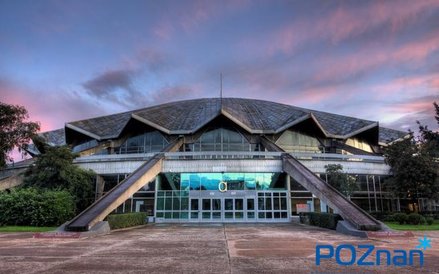 Hala Arena to hala widowiskowo-sportowa w Poznaniu, która mieści się w Parku Kasprowicza. Odbywają s