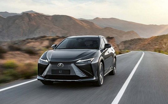 Lexus RZ 450e