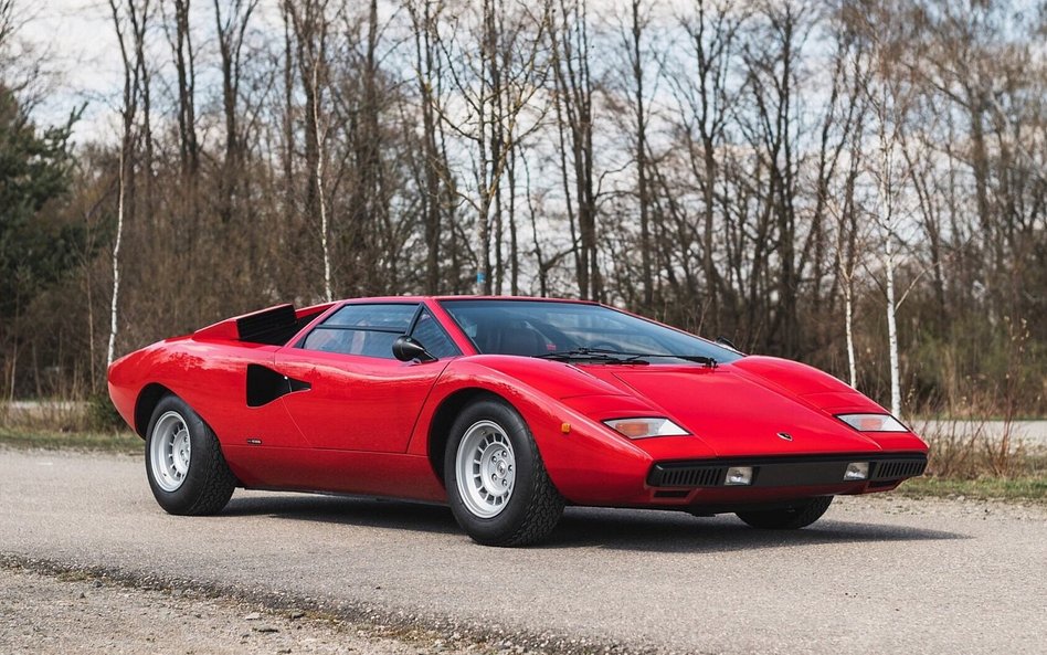 Lamborghini Countach LP400 Periscopio