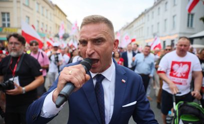 Czy Bąkiewicz powinien być twarzą rocznicy Powstania Warszawskiego? Tusk może to zmienić
