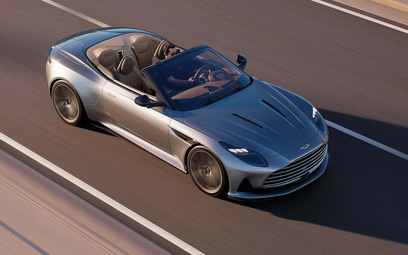 Aston Martin DB12 Volante