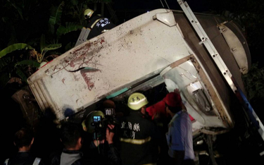 Tajwan: Katastrofa na torach - 18 ofiar wykolejenia się pociągu