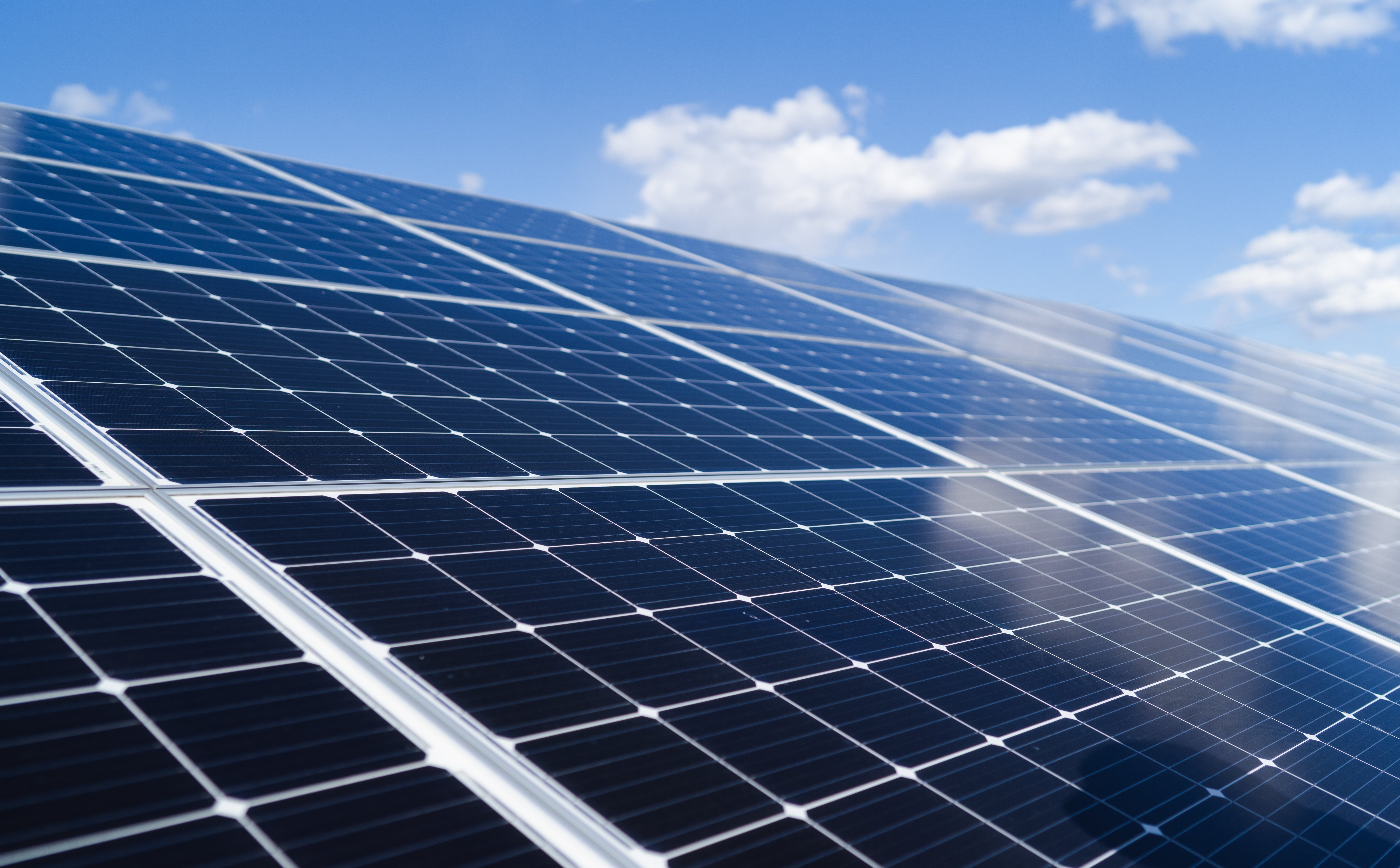 Columbus sprzedaje, aby zaangażować się w Czyste Powietrze