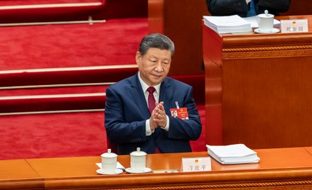 Przywódca Chin Xi Jinping dąży do uzyskania technologicznej dominacji. Po autach elektrycznych to ro