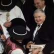 Jarosław Kaczyński jako premier dał się pasować na górala podczas wizyty w Zakopanem w 2007 r. Dosta