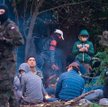 Imigranci koczujący na białorusko-polskim odcinku granicy w okolicy miejscowości Usnarz Górny