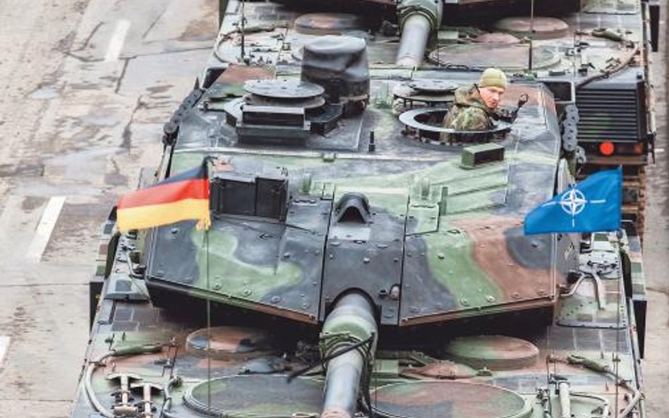 Rheinmetall jest kluczowym producentem sprzętu dla pojazdów opancerzonych na świecie. Zaopatruje on 