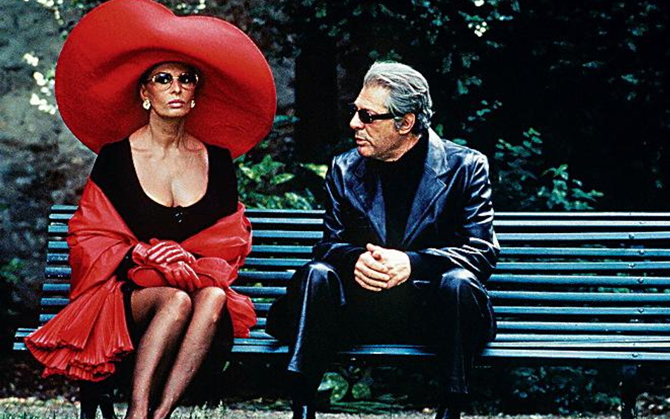 Sophia Loren i Marcello Mastroianni w „Pret-a-porter”