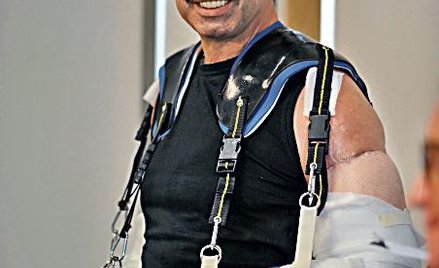 Karl Merk marzy, że za jakiś czas jego nowe ręce pozwolą mu nawet na prowadzenie motocykla