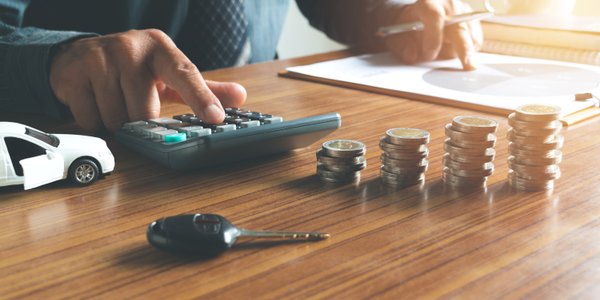 Dodatek za rezygnację z auta służbowego jest kosztem podatkowym