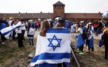 Izrael: Będą uczyć o udziale Polaków w Holokauście
